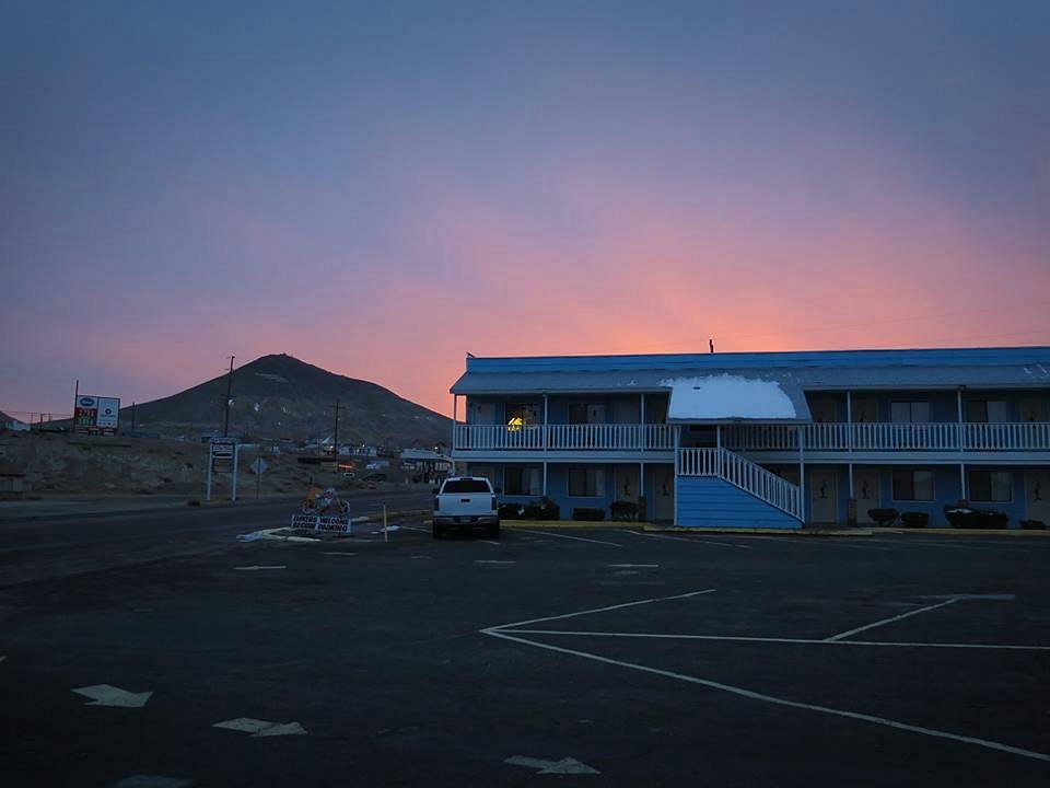 clown motel222
