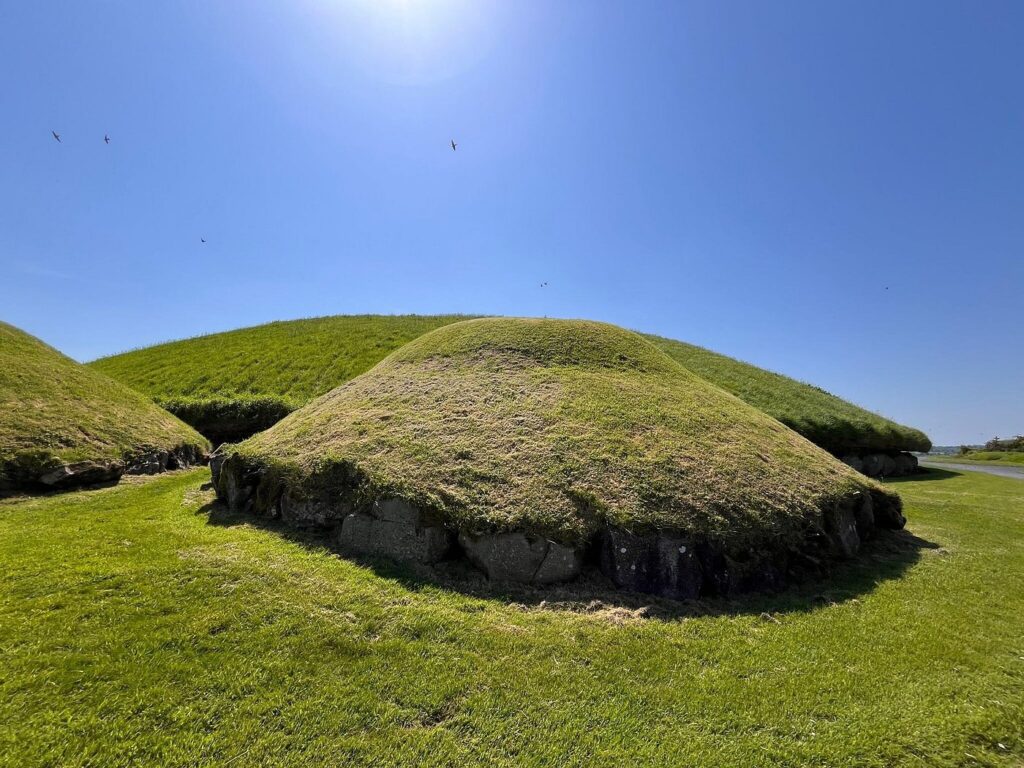 newgrange 1 1024x768